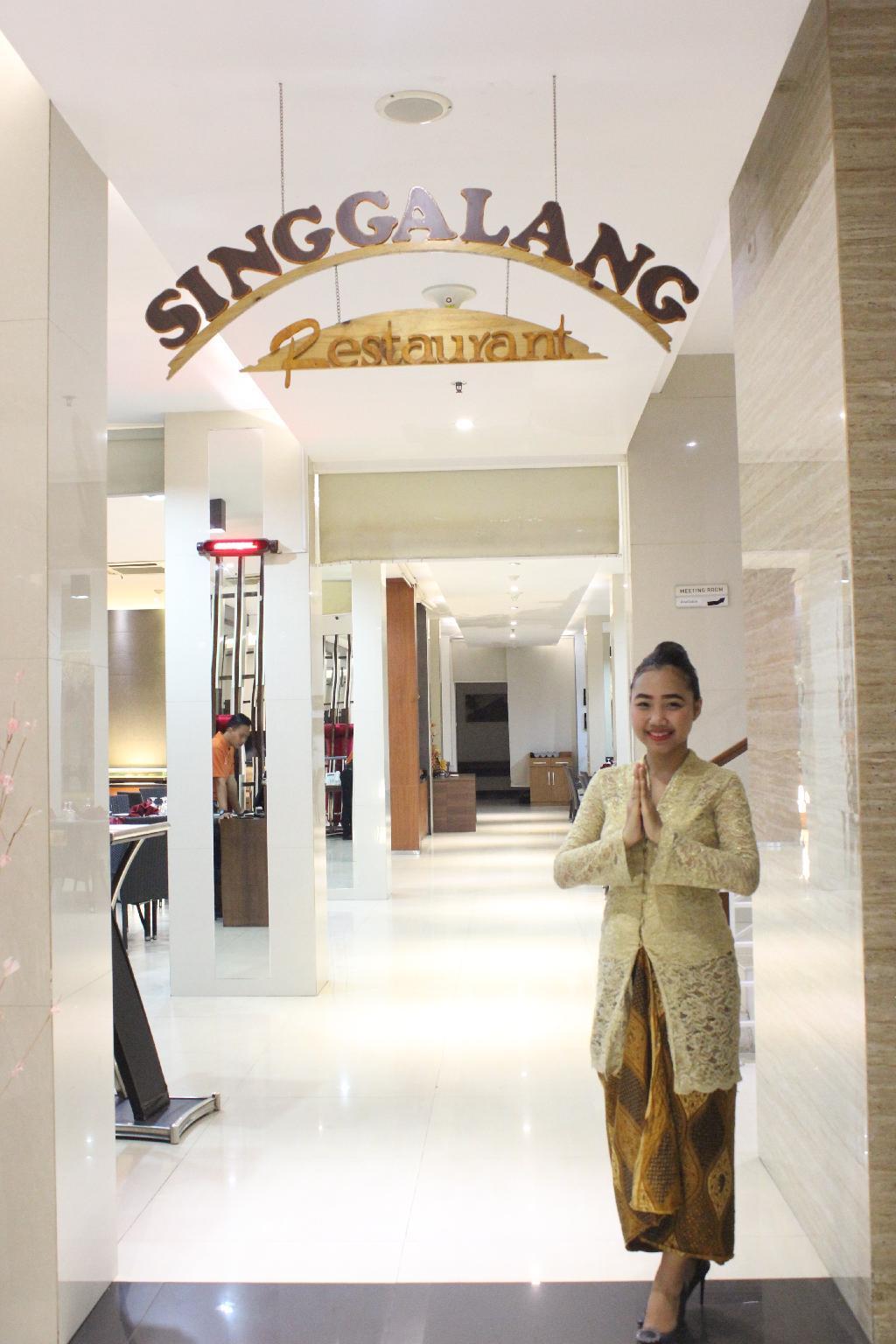 ซาฮิด มูเทียรา การาวาจี Hotel ทังเกอรัง ภายนอก รูปภาพ