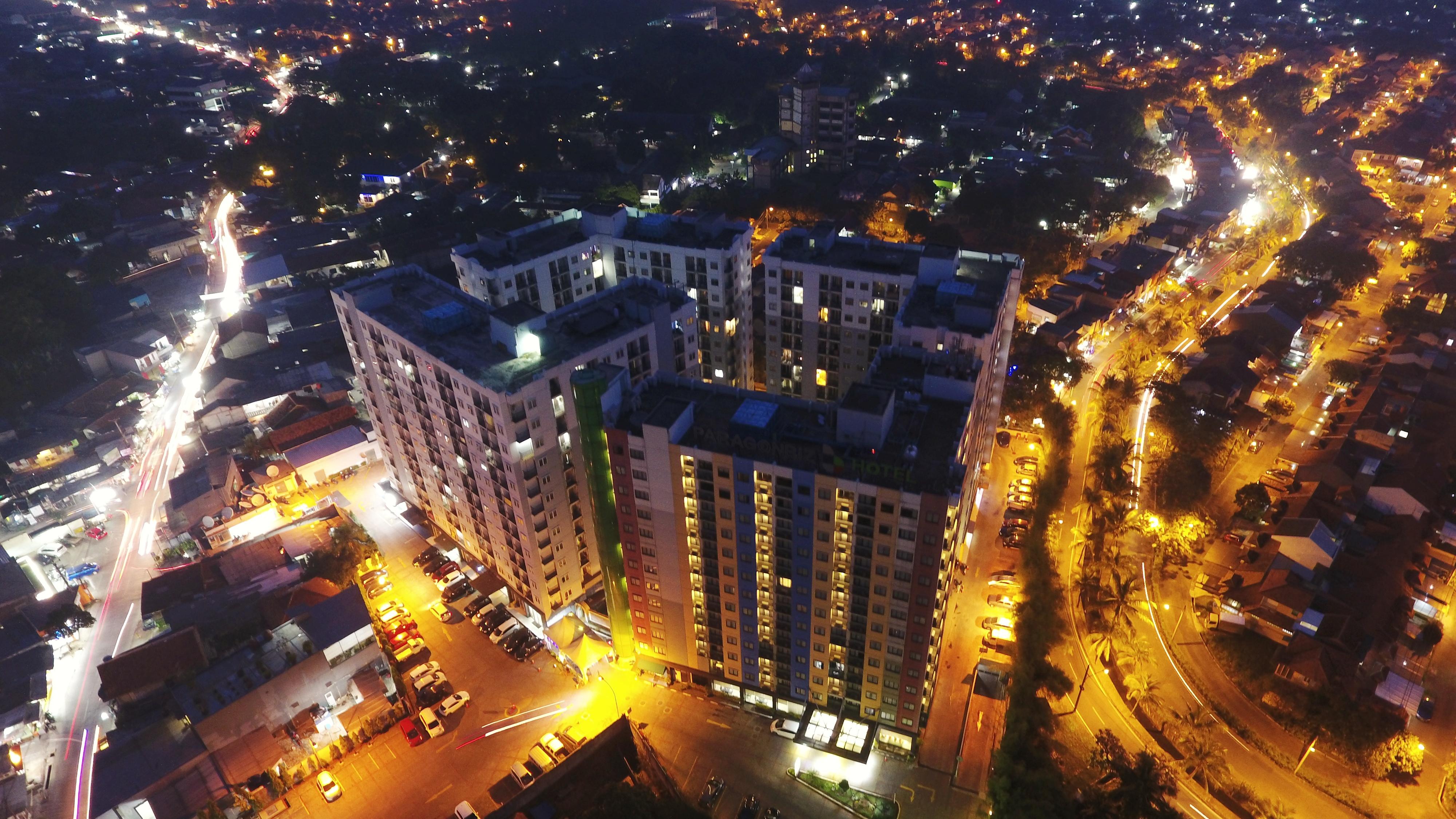ซาฮิด มูเทียรา การาวาจี Hotel ทังเกอรัง ภายนอก รูปภาพ