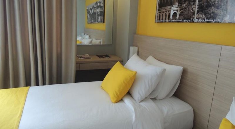 ซาฮิด มูเทียรา การาวาจี Hotel ทังเกอรัง ภายนอก รูปภาพ