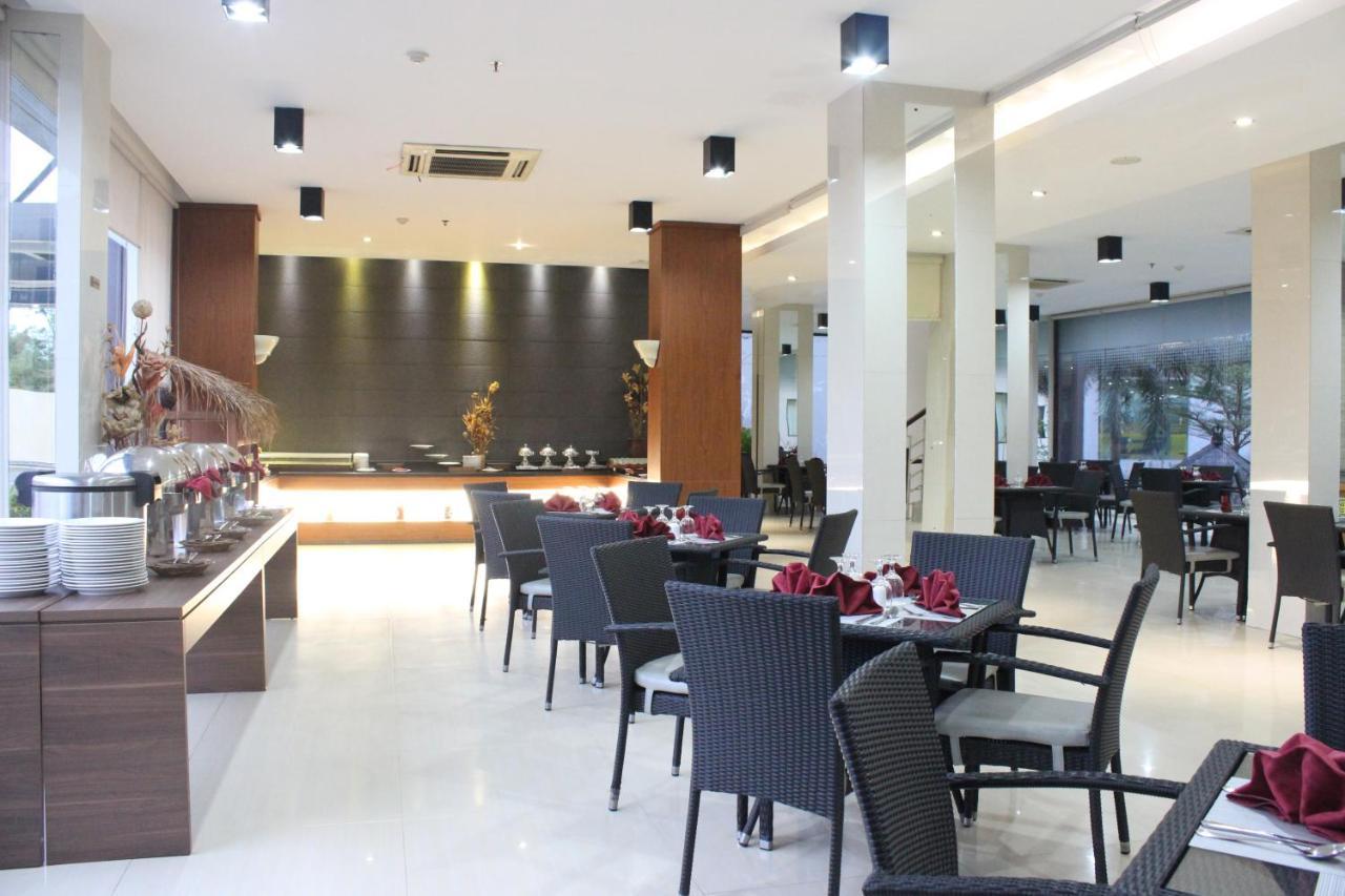 ซาฮิด มูเทียรา การาวาจี Hotel ทังเกอรัง ภายนอก รูปภาพ